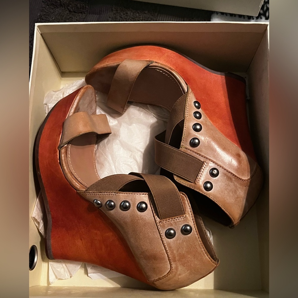 True Religion Sandals